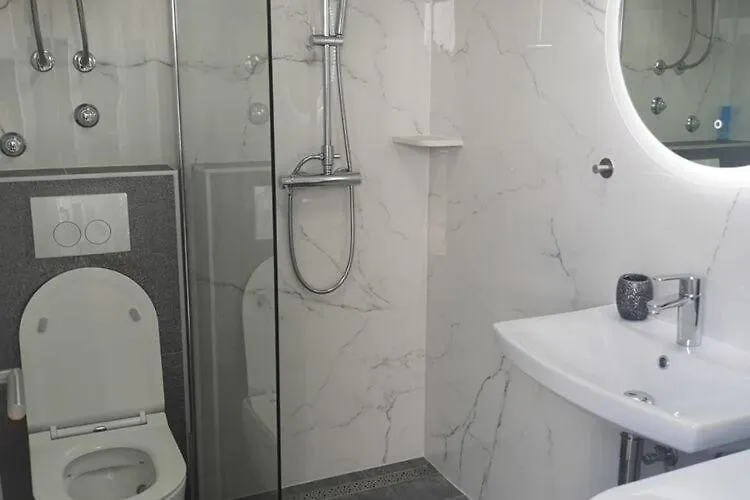 Apartments Lug Privlaka With Pool Kroatien